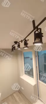 Отделка балкона с утеплением в многоквартирном доме