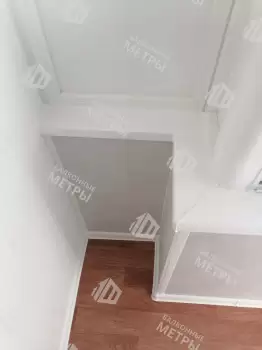 Холодное остекление балкона в многоквартирном доме Холодное остекление балкона в многоквартирном доме