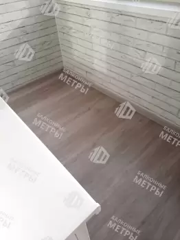 Отделка балкона и установка потайного люка Отделка балкона и установка потайного люка