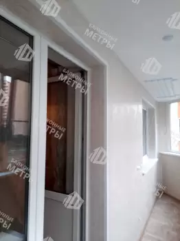 Остекление и отделка балкона Лодочка Остекление и отделка балкона Лодочка