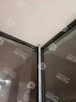 Отделка стен и потолка балкона ПВХ панелями Отделка стен и потолка балкона ПВХ панелями