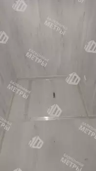 Отделка пола и потолка на балконе в кирпичном доме индивидуальной планировки Отделка пола и потолка на балконе в кирпичном доме индивидуальной планировки