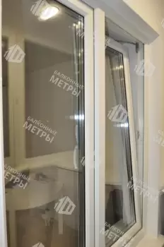 Остекление балкона в серии дома 01-ПЗ с утеплением и отделкой Остекление балкона в серии дома 01-ПЗ с утеплением и отделкой